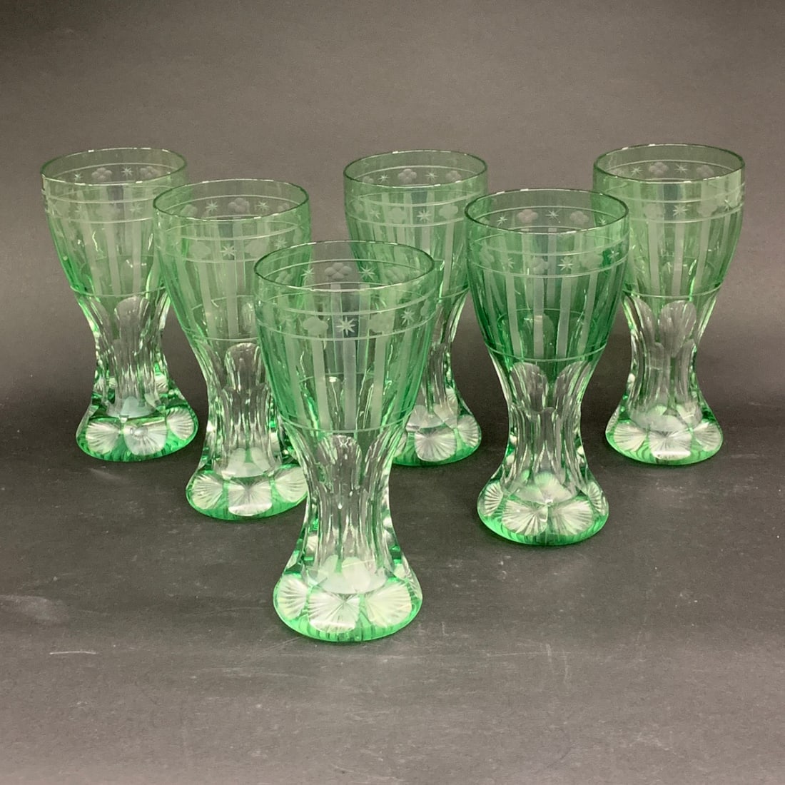 Group Of 6 Emerald Cut To Clear Footed Glasses: Group Of 6 Emerald Cut To Clear Footed Glasses 5 1/4" Tall