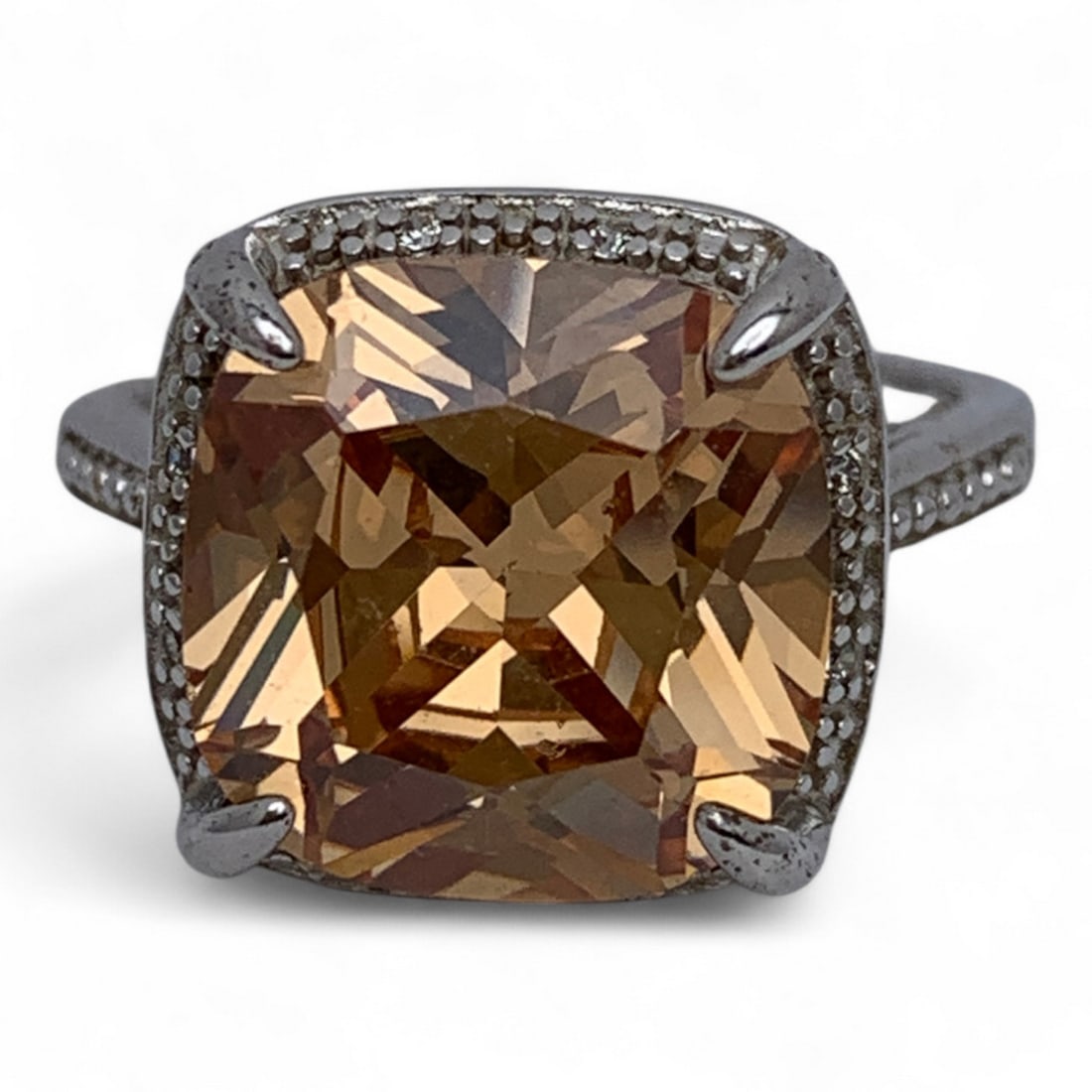 Sterling Silver & Yellow Stone Ring: Sterling Silver Ring Featuring An A Cushion Cut Yellow Stone Marked: 925 - Size 7 - 6.3 Grams