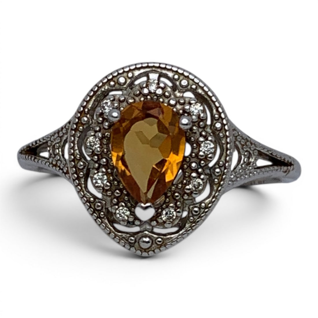 Sterling Silver Ring With Orange & Clear Stones: Sterling Silver Ring Featuring A Center Set Maruqise Cut Orange Stone Surrounded By Clear Stones Marked: 925 - Size 8 - 2.7 Grams