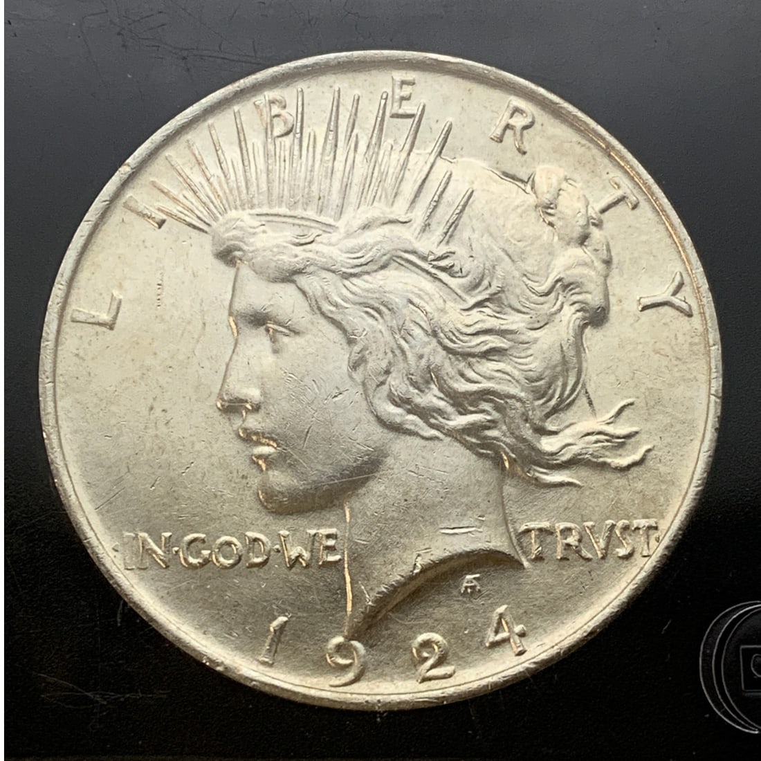 Pcs 1924 Silver Peace Dollar - 2