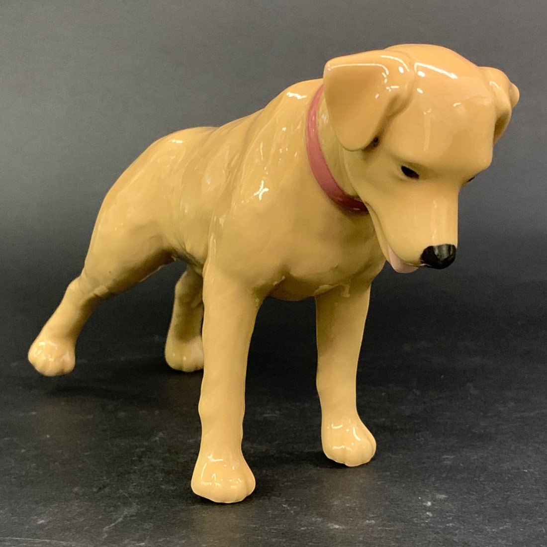 Vintage Beswick England Porcelain Labrador Dog: Vintage Beswick England Porcelain Yellow Labrador Dog Figurine7 1/2" Long
