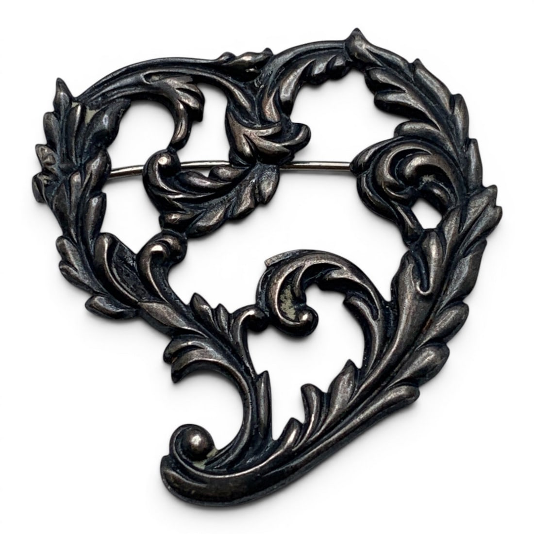 Sterling Silver Heart Pin: Sterling Silver Heart PinMarked: Sterling - 1 1/2" Long - 4.7 Grams