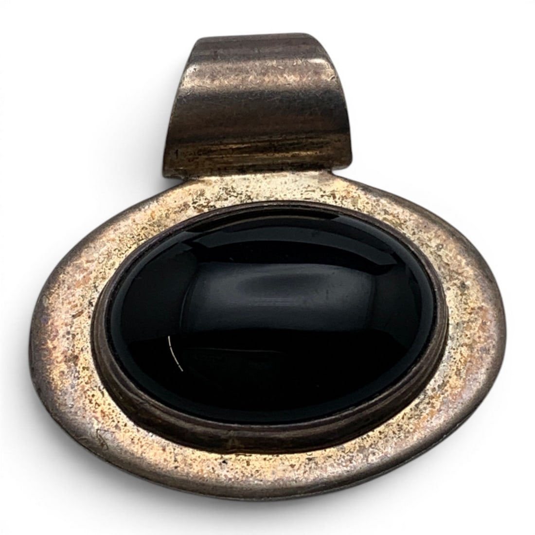Mexico Sterling Silver & Black Onyx Pendant: Vintage Mexico Sterling Silver Pendant Featuring An Oval Cut Black Onyx StoneMarked: 925 - 1 1/8" Long - 8.5 Grams