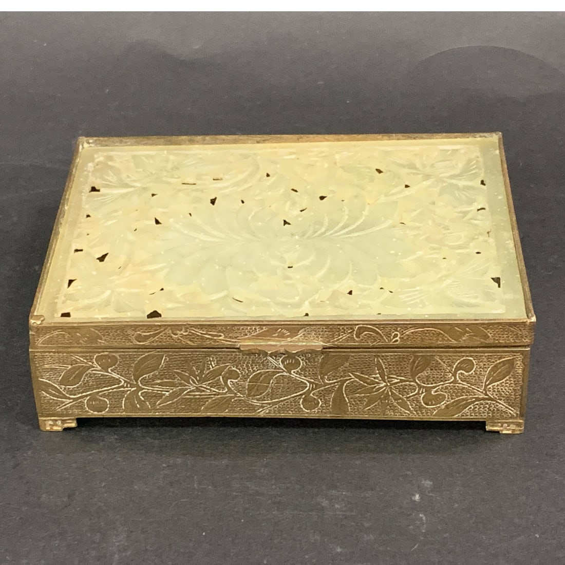 Vintage Chinese Brass & Carved Jade Trinket Box (1 of 12)