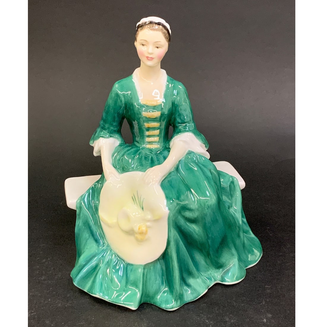 Royal Doulton Bone China Figurine: Royal Doulton Bone China Figurine, A Lady From Williamsburg Marked On Bottom: Royal Doulton, Made In England, Bone China, Doulton & Co Limited 1959, H. N. 32286" Tall