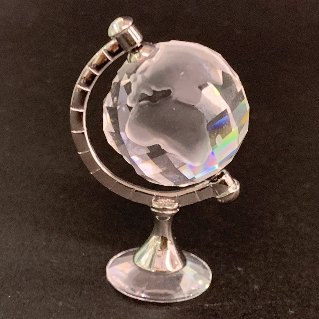 Swarovski Crystal Globe Figurine (1 of 7)