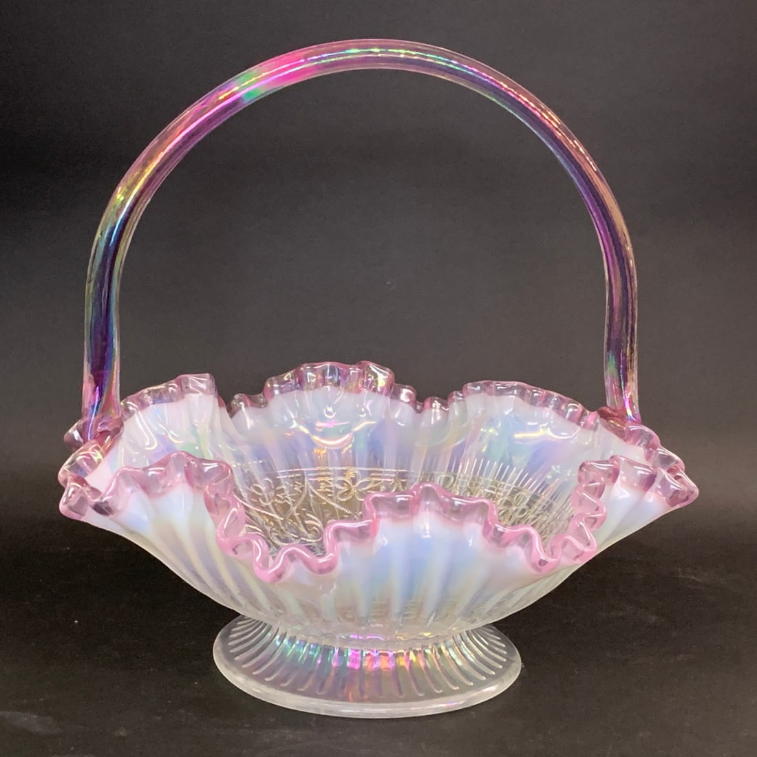 Vintage Fenton White Carnival Glass Basket: Vintage Fenton White Carnival Glass Basket Featuring A Ruffled Rim.Marked On Bottom: Fenton11" Tall