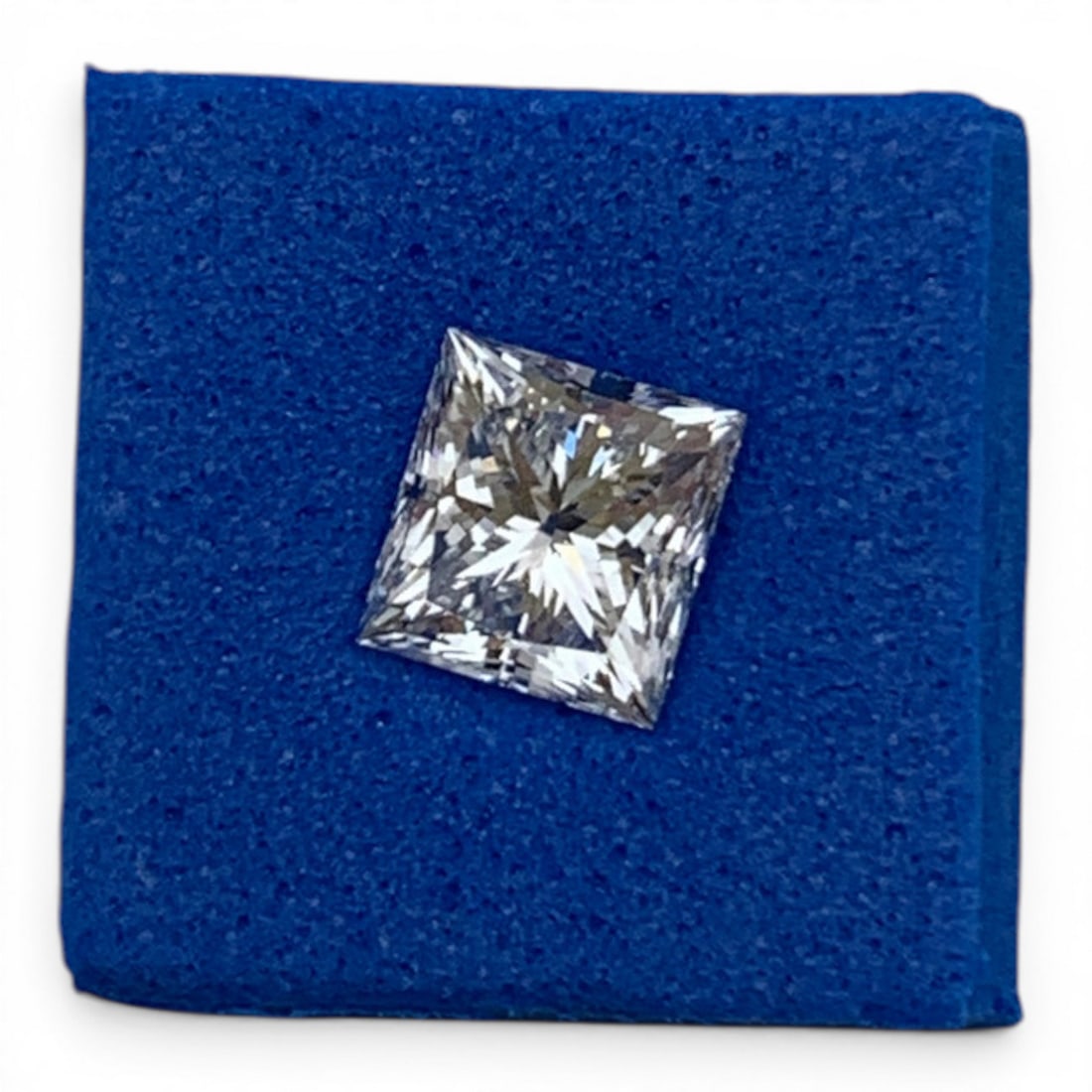 G I A Graded 1ct Brilliant Square Cut Diamond: G I A Graded Square Modified Brilliant 1ct DiamondShape: Square Modified BrilliantMeasurements: 5.43x5.21x4.02Carat: 1.00 CaratColor: IClarity: V S 1Polish: ExcellentSymmetry: Very GoodFluorescence: