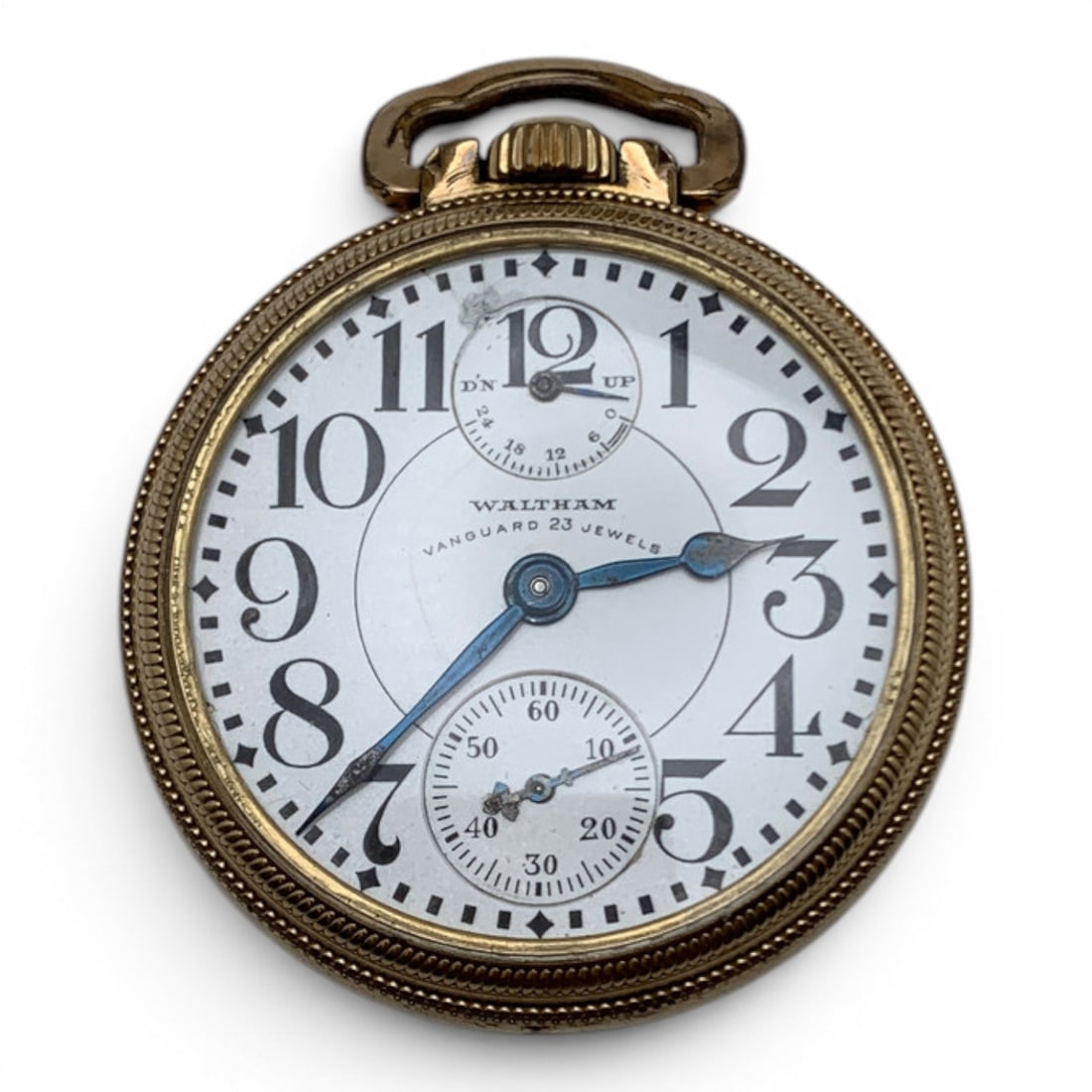 1932 Waltham Vanguard 23 Jewel Pocket Watch (1 of 5)