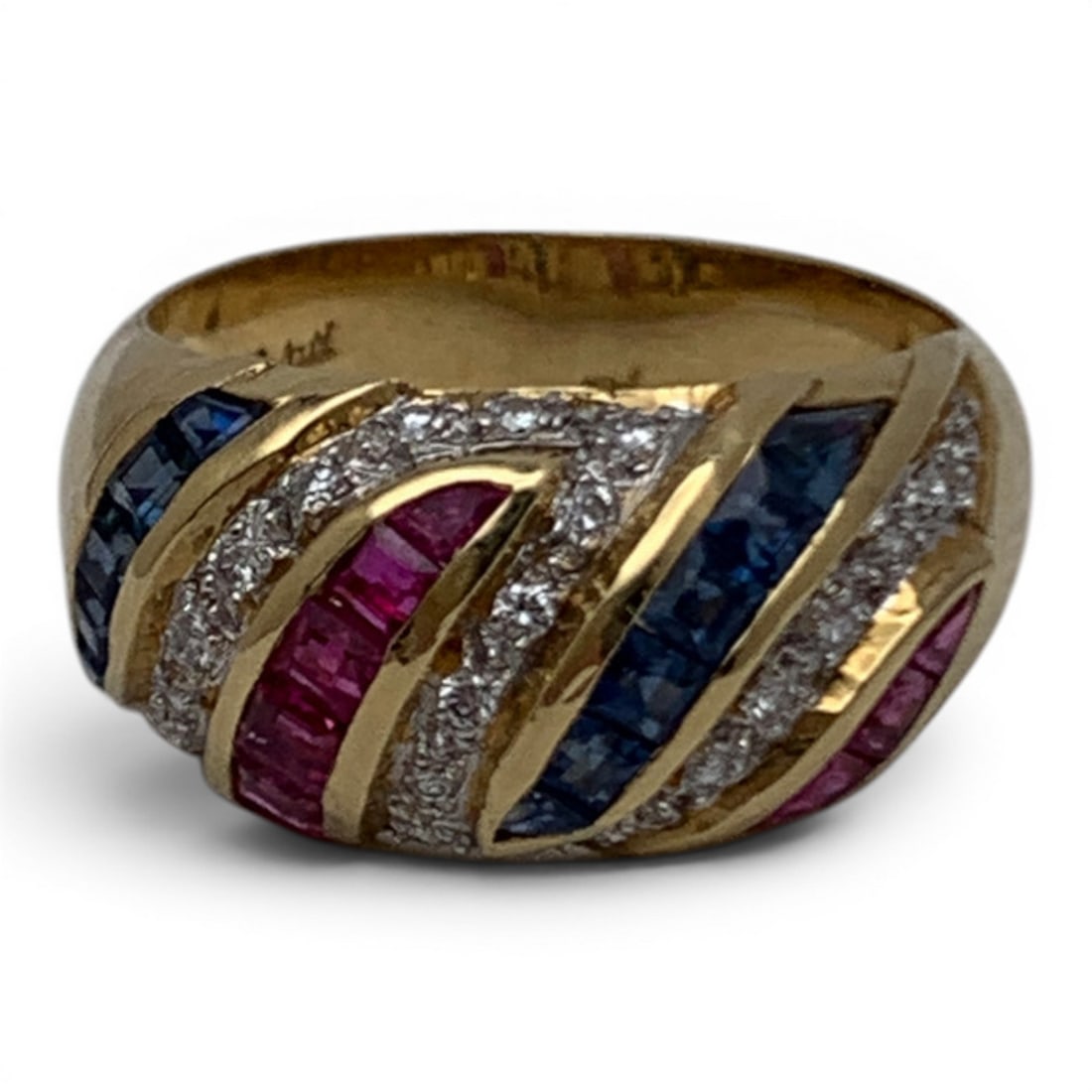 Vintage 18k Gold Diamond Sapphire & Ruby Ring: Vintage 18k Yellow Gold Ring Featuring 11 Blue Sapphire Gemstones, 9 Pink Ruby Gemstones & 21 Round Cut DiamondsMarked: 18k - Size 7 - 4.5 DwtGemstones Tested With Presidium Gem Tester Il - Berners