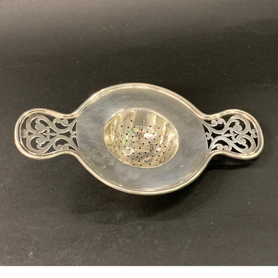 Vintage Bigelow Kennard & Co Sterling Tea Strainer (1 of 7)