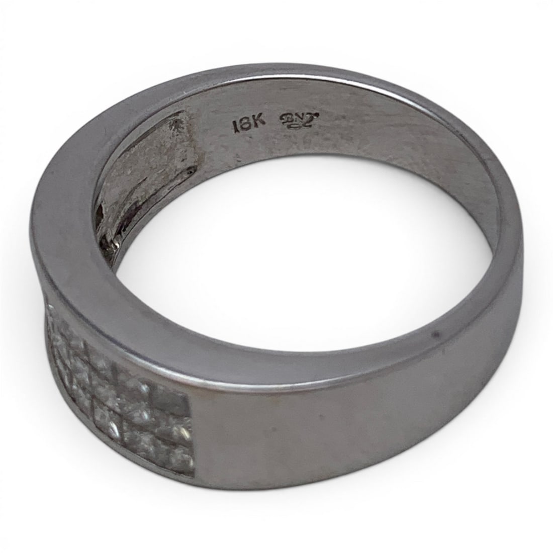 18k White Gold & Cluster Diamond Ring - 7