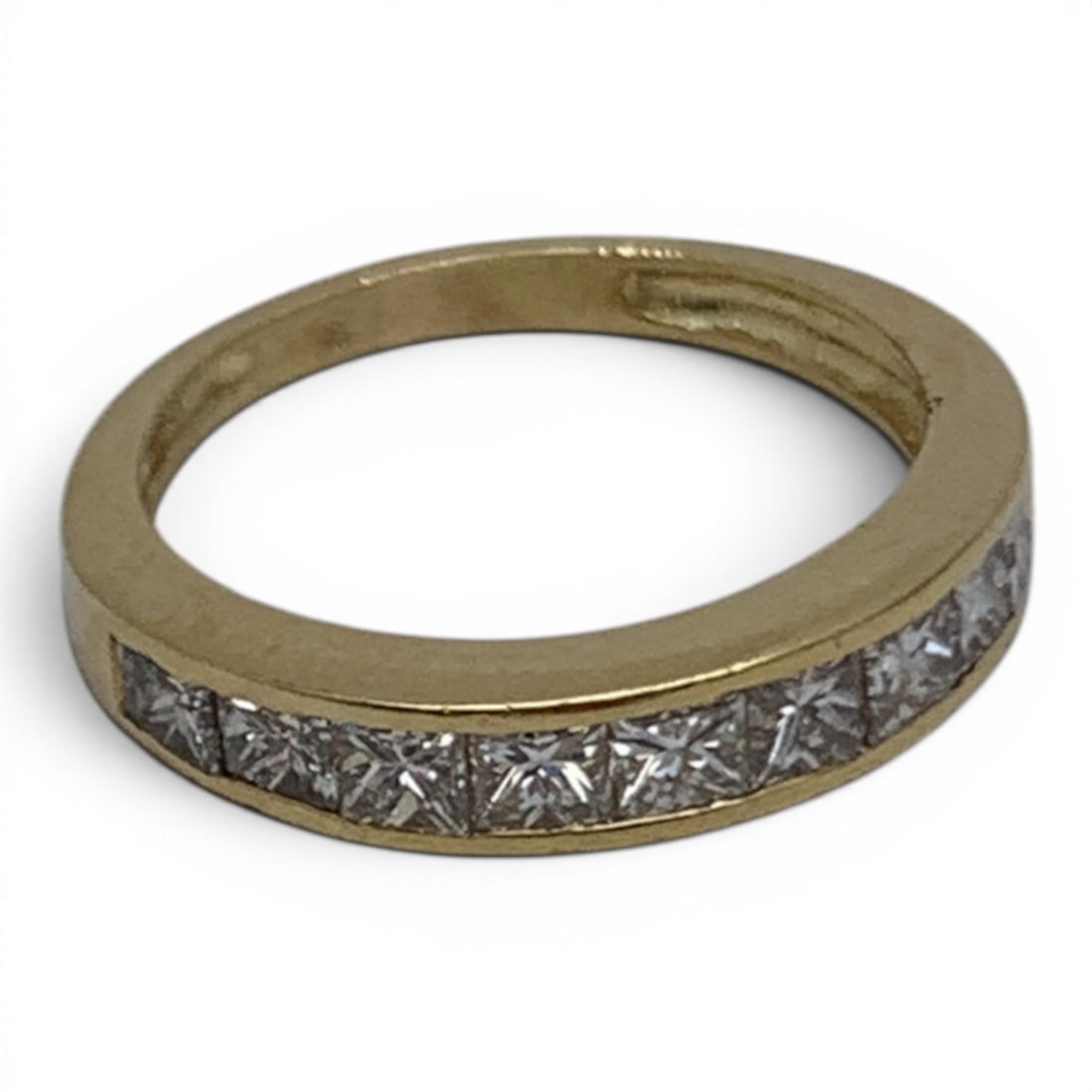Vintage 18k Yellow Gold & Diamond Ring: Vintage 18k Yellow Gold Ring Featuring 9 Earth Mined Diamonds Test 18k - Size 4.25 - 1.7 DwtGemstones Tested With Presidium Gem Tester Il - Berners Does Not Guarantee Authenticity Of Gemstones
