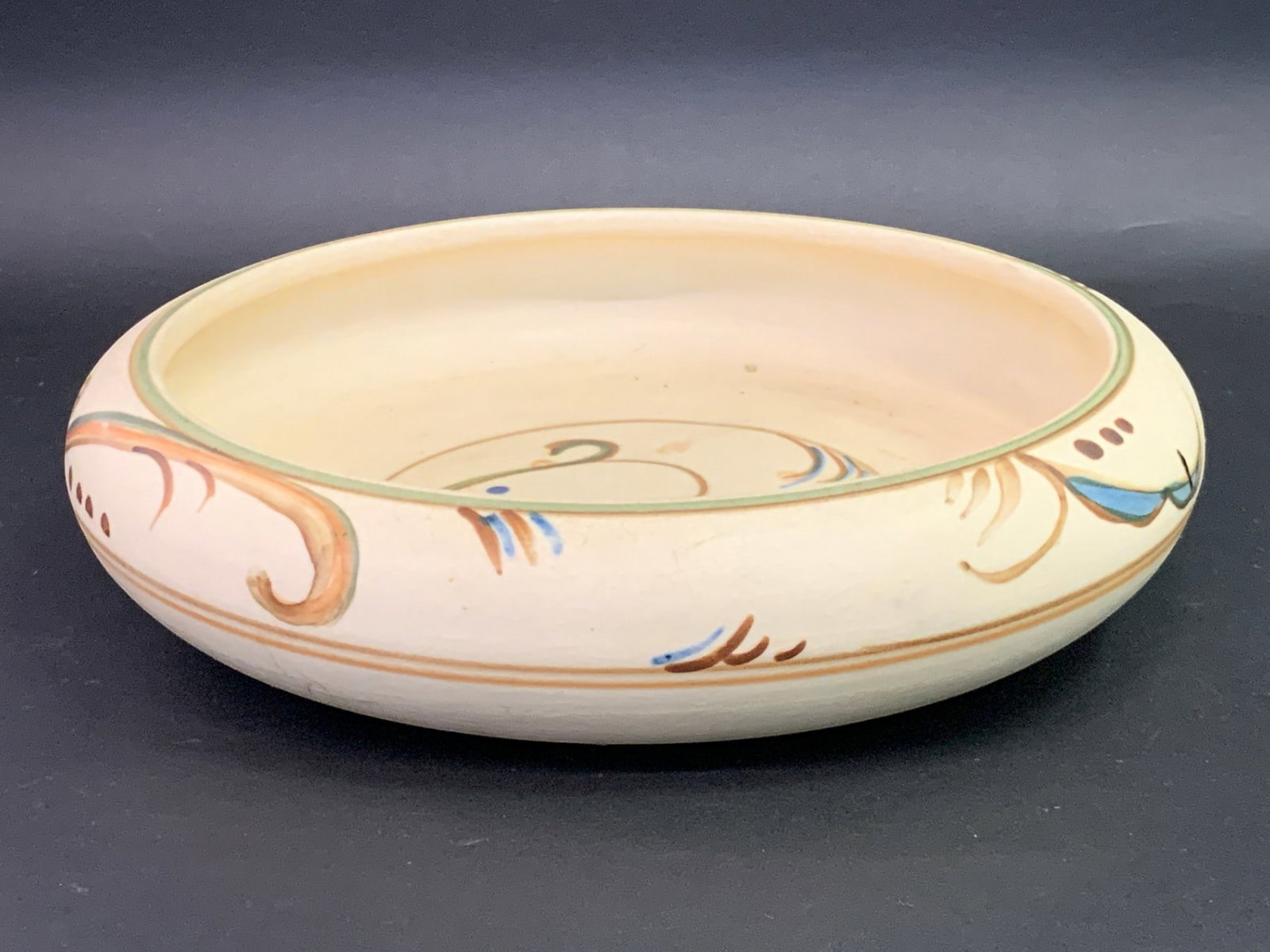 Vintage Weller Art Pottery Bowl (1 of 9)