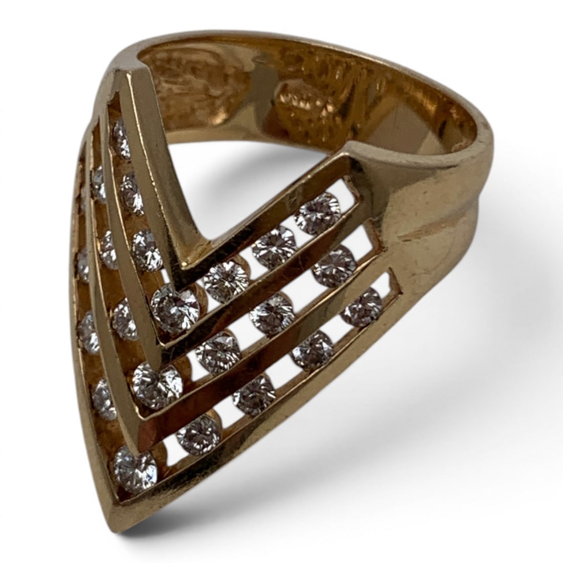 14k Yellow Gold & Diamond Ring - 11