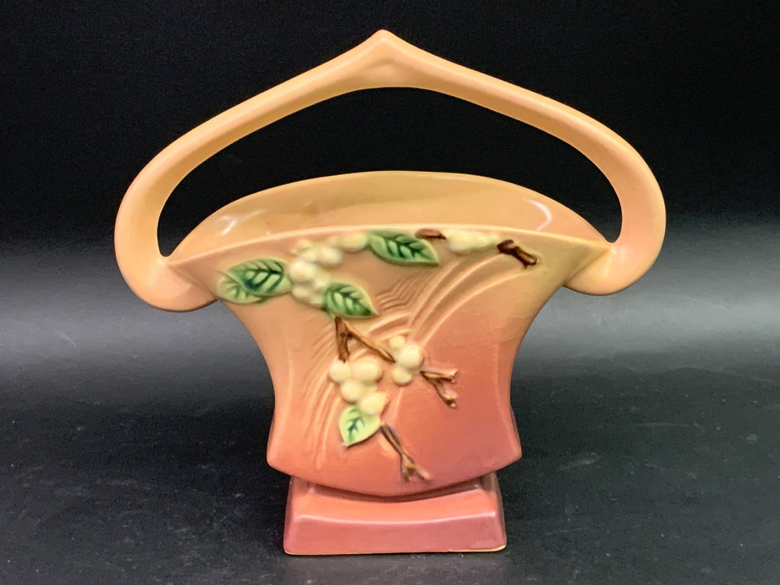 Vintage Roseville Pottery "snowberry" Basket (1 of 10)