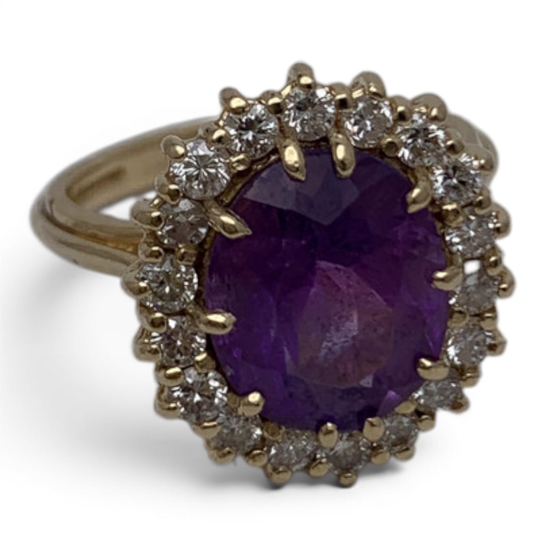 14k Yellow Gold Diamond & Amethyst Ring: 14k Yellow Gold Ring Featuring A Large Center Set Amethyst Gemstone Surrounded By 18 Round Cut Diamonds Approx. 0.05ct EachMarked: 14k - Size 6.25 - 3.2 DwtGemstones Tested With Presidium Gem Tester