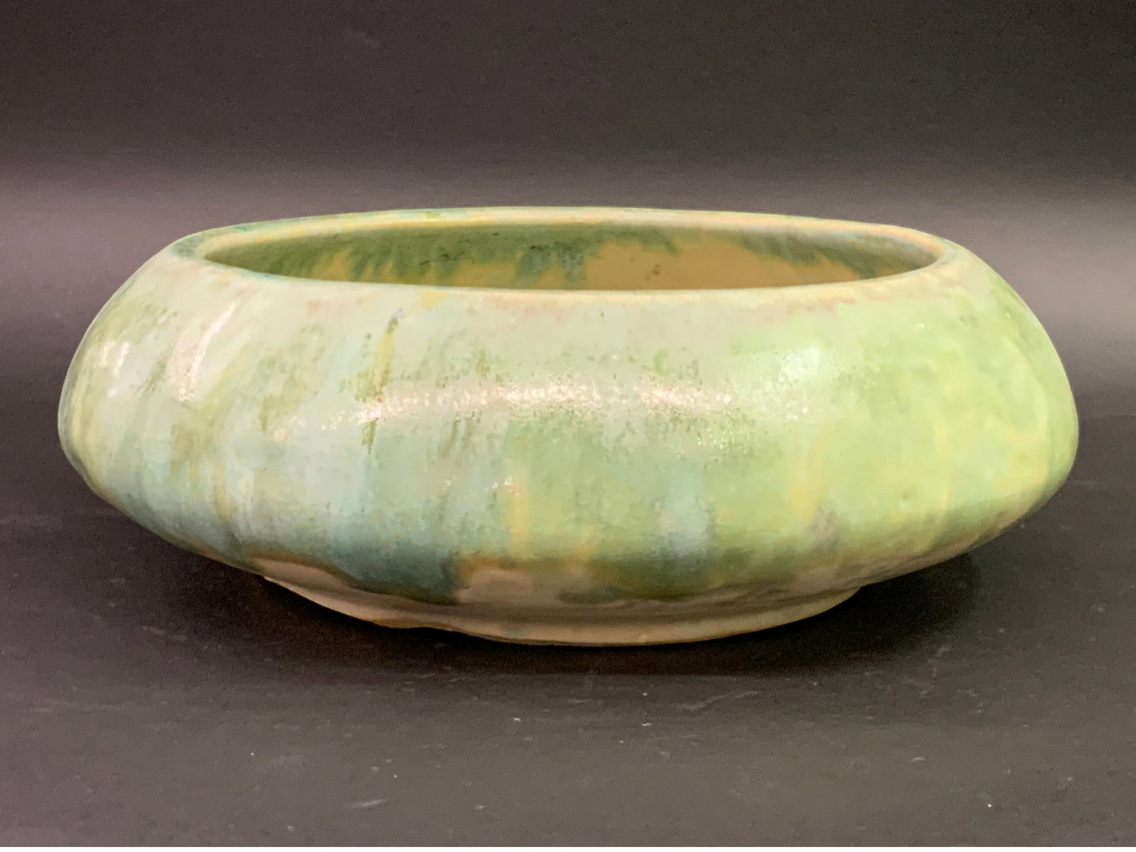Vintage Art Pottery Green Bowl: Vintage Art Pottery Bowl Featuring A Cream To Green Color8 1/4" Diameter