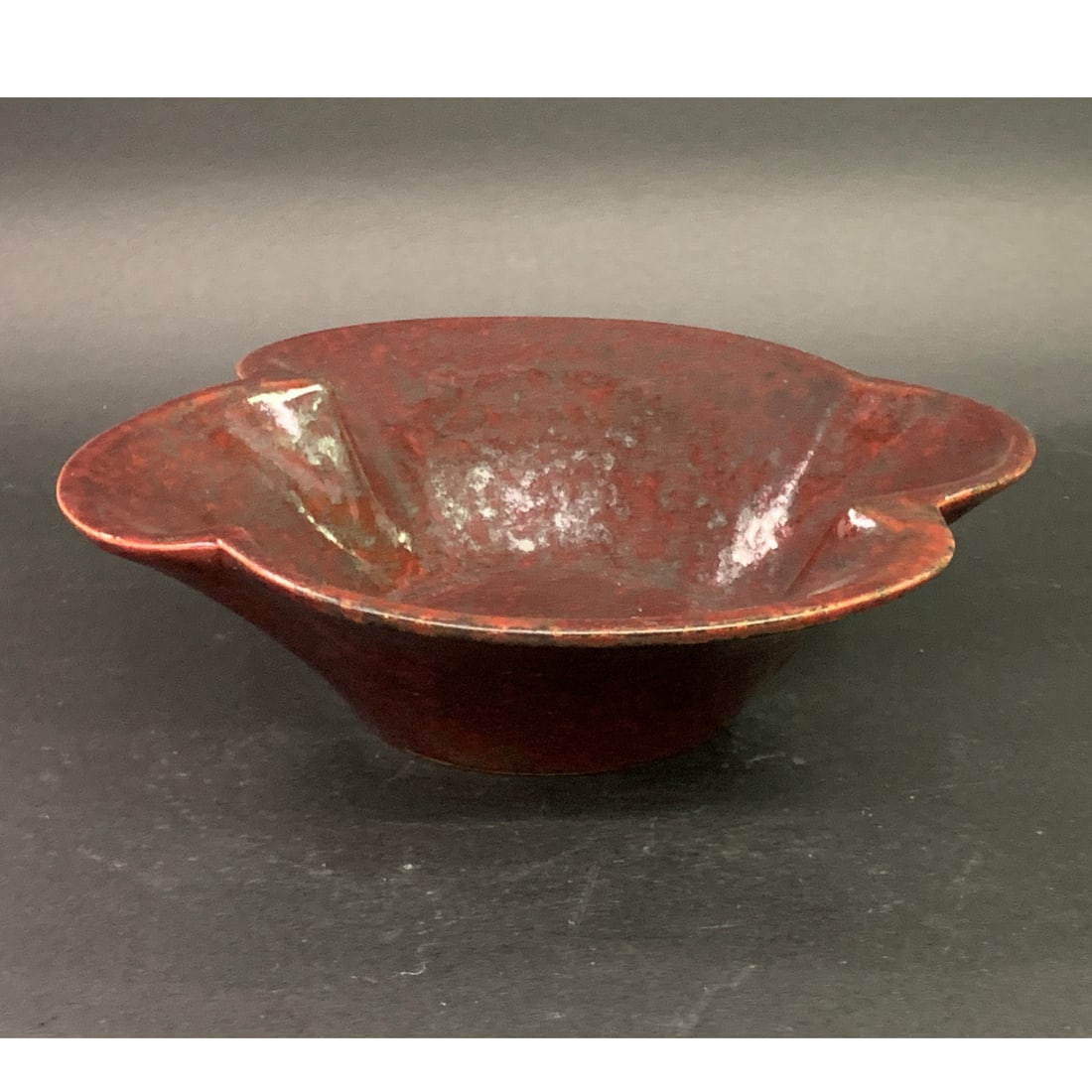 Vintage Roseville Pottery Bowl: Vintage Roseville Pottery Bowl Featuring A Unique Wavy Scalloped EdgeMarked On Bottom: Roseville Usa, 527-77 1/8" Diameter