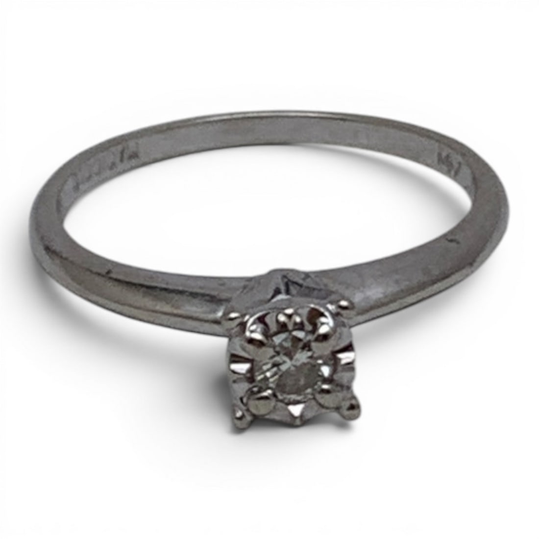 14k White Gold & Solitaire Diamond Ring - 2