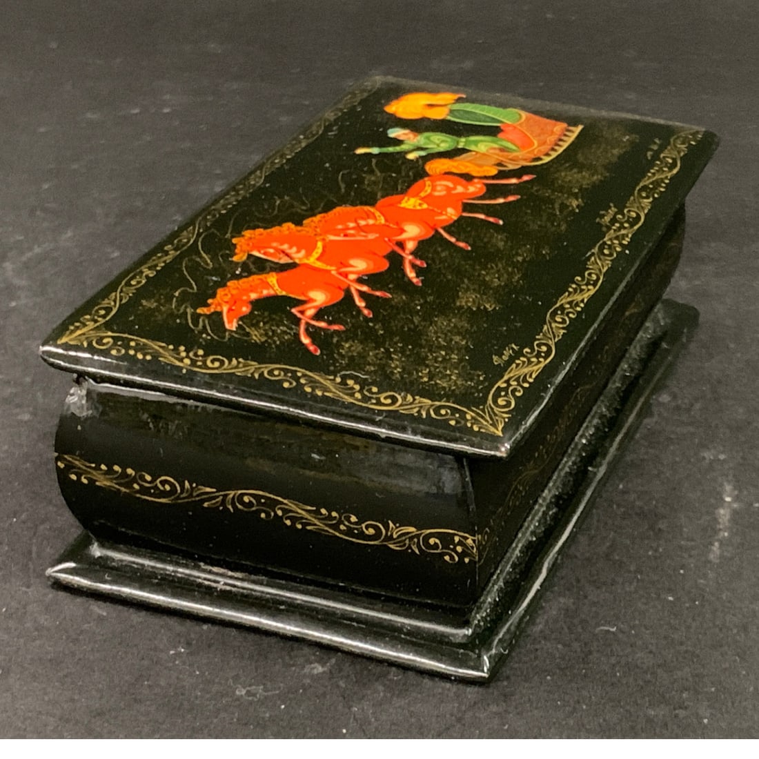 Vintage Russian Black Lacquer Hinged Box - 5