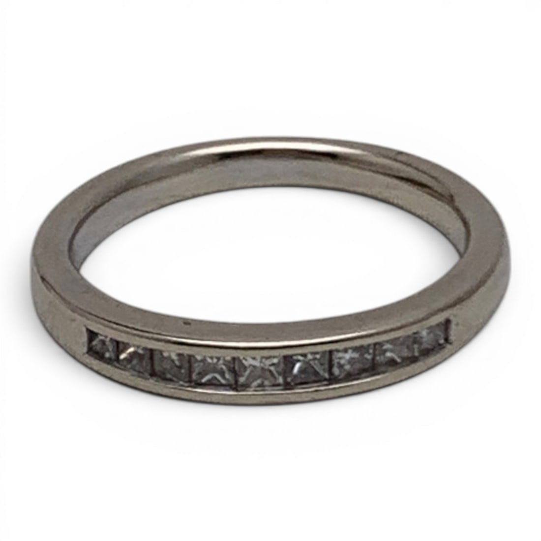 14k White Gold & Diamond Ring: 14k White Gold Ring Featuring 9 Princess Cut Diamonds Approx. 0.05ct EachMarked: 14k - Size 5 - 1.6 DwtGemstones Tested With Presidium Gem Tester Il - Berners Does Not Guarantee Authenticity Of Gemsto