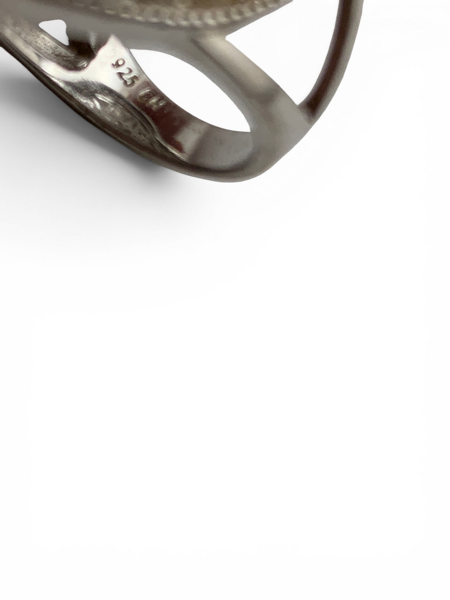 Sterling Silver & Clear Stone Ring - 7