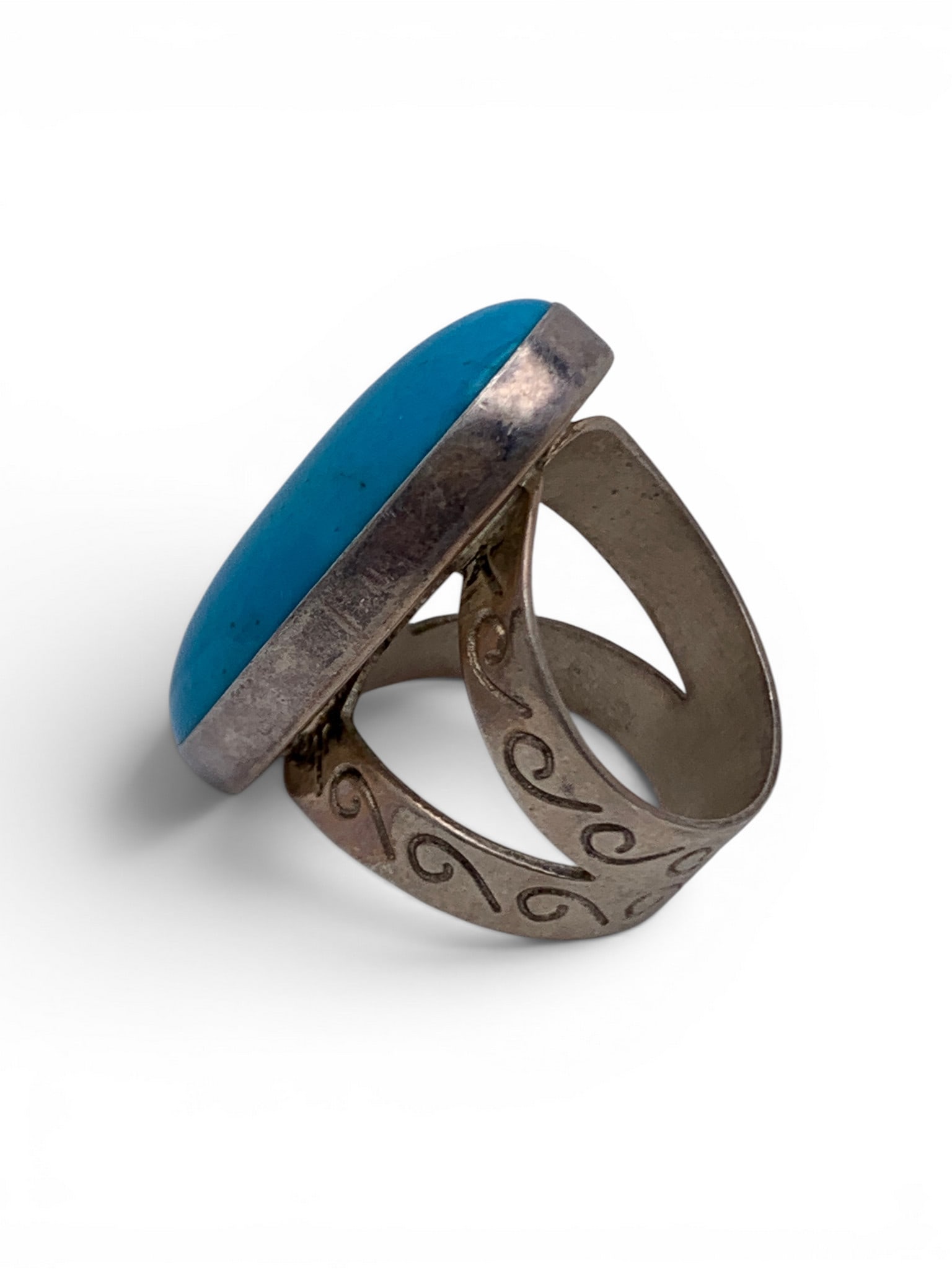 Sterling Silver & Turquoise Ring - 5