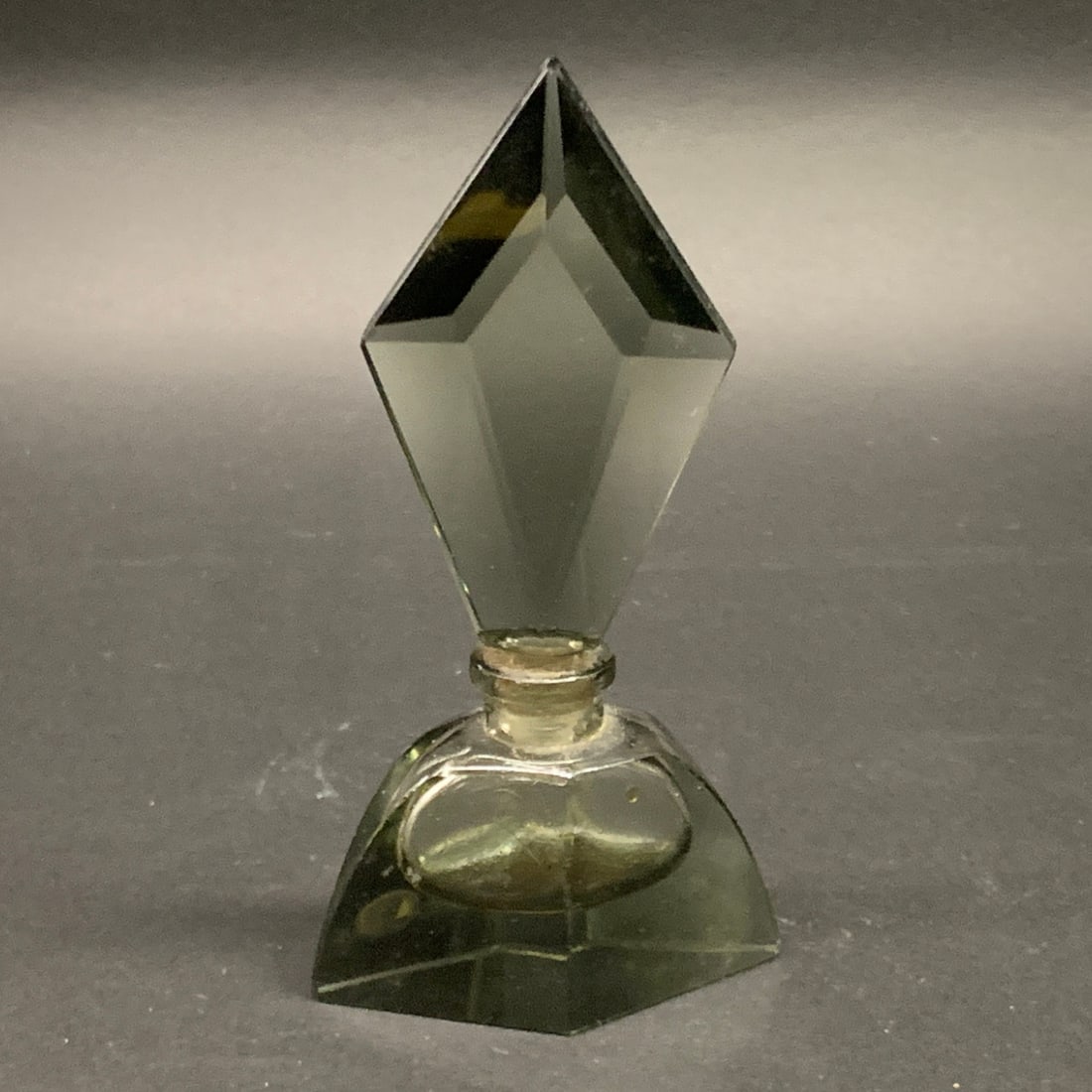 Smokey Grey Art Deco Hand Cut Glass Perfume Bottle: 5.25" Tall.