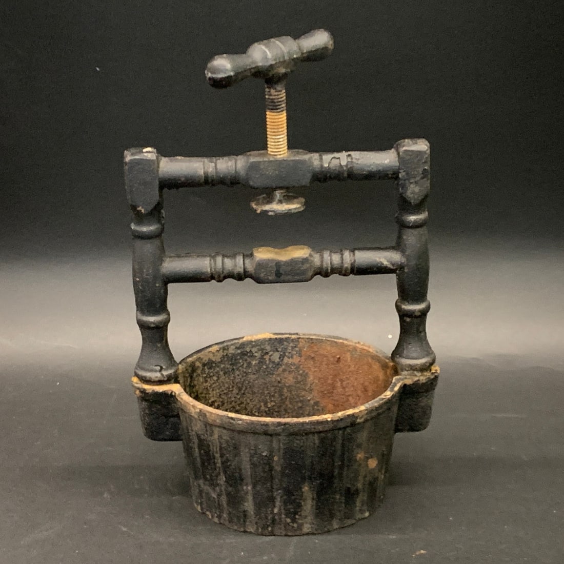 Vintage Enesco Cast Iron Nut Press (1 of 6)