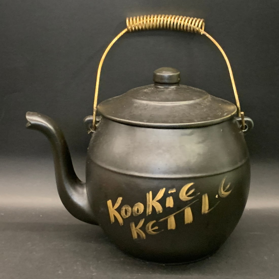 Vintage 1960s Mccoy Pottery Cookie Jar (1 of 7)