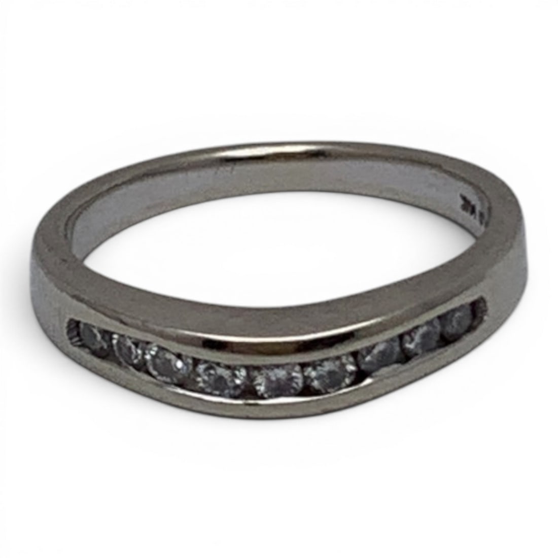 14k White Gold & Diamond Ring: 14k White Gold Ring Featuring 9 Channel Set Round Cut Diamonds Approx. 0.03ct EachMarked: 14k - Size 6.5 - 2.1 DwtGemstones Tested With Presidium Gem Tester Il - Berners Does Not Guarantee Authenticit