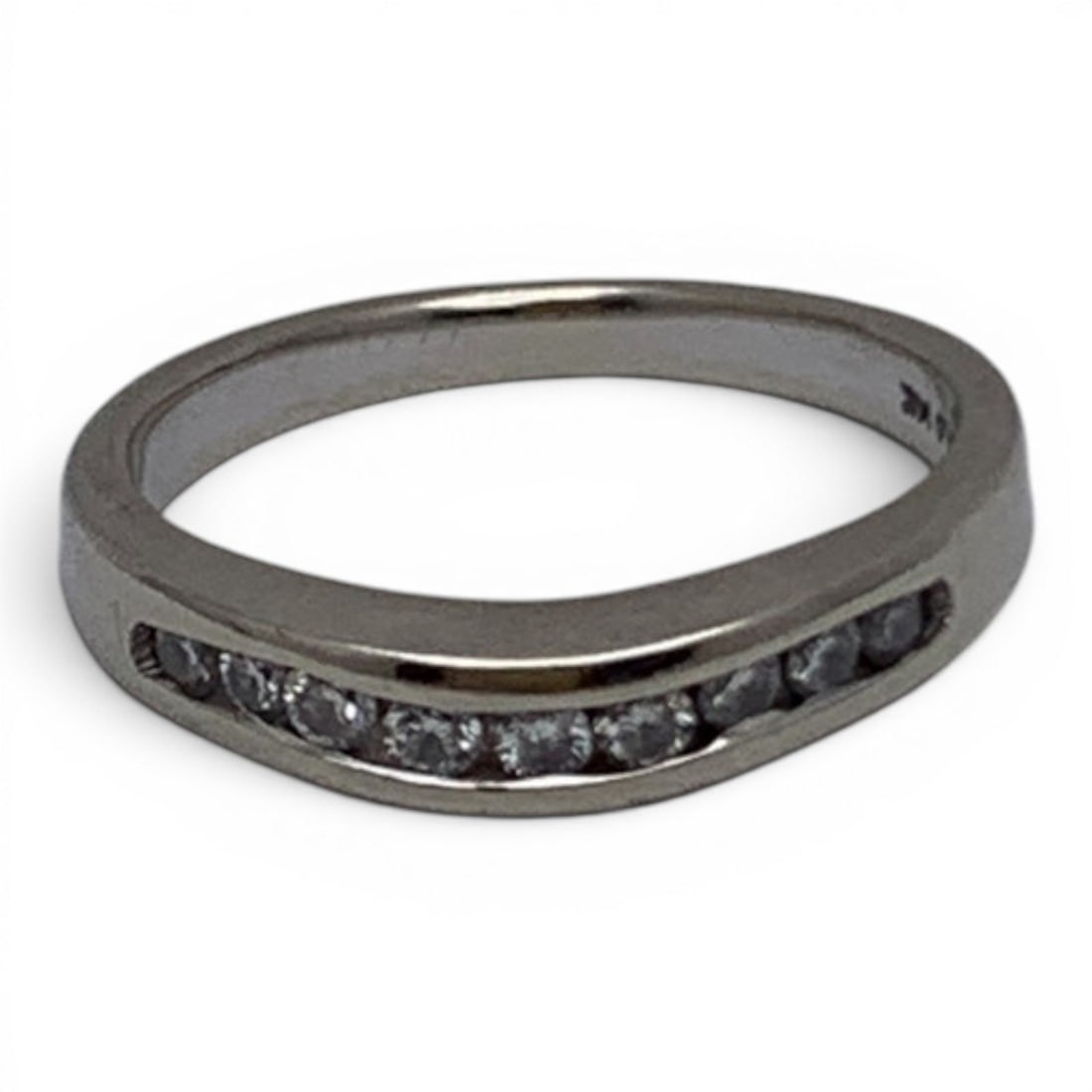 14k White Gold & Diamond Ring - 2
