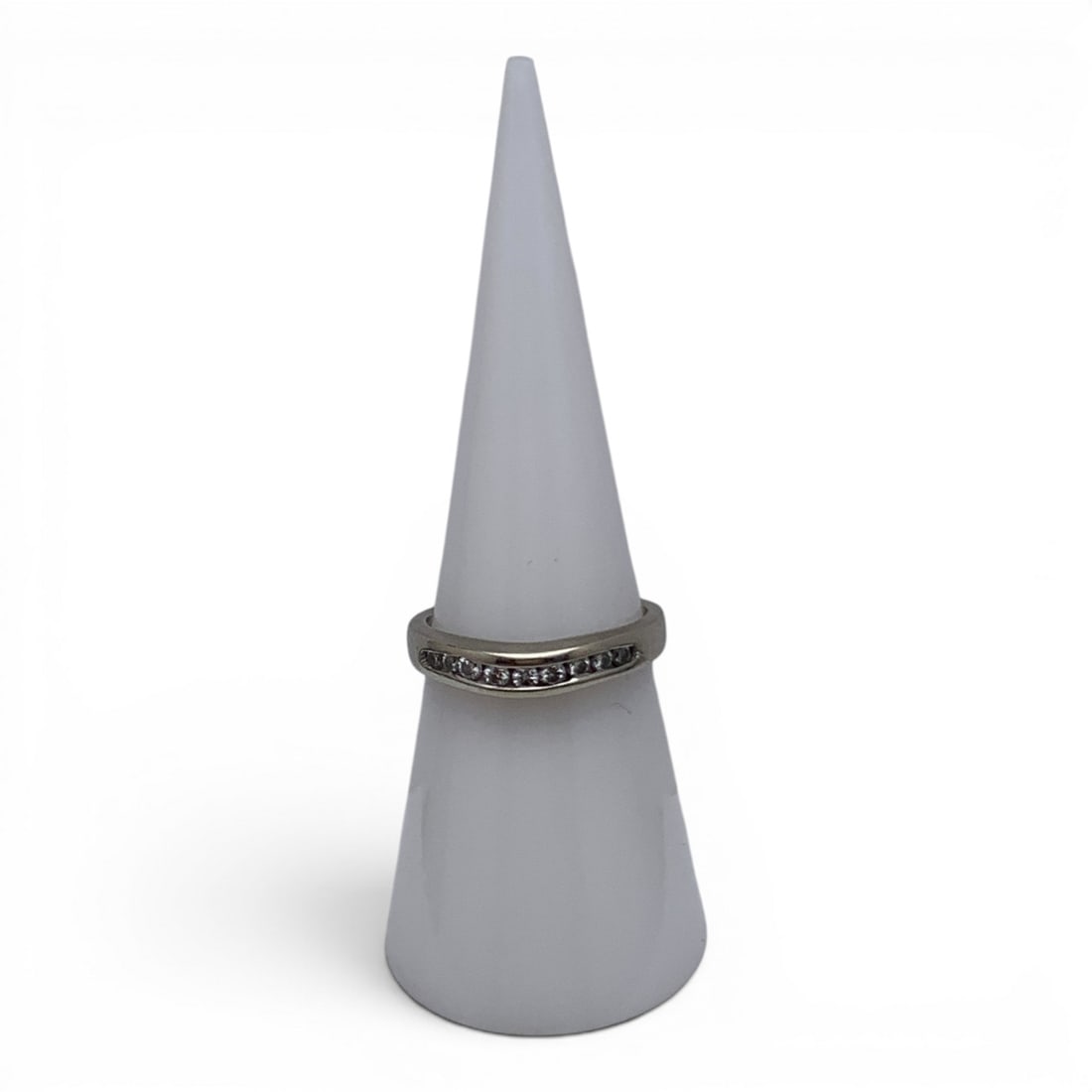 14k White Gold & Diamond Ring - 8