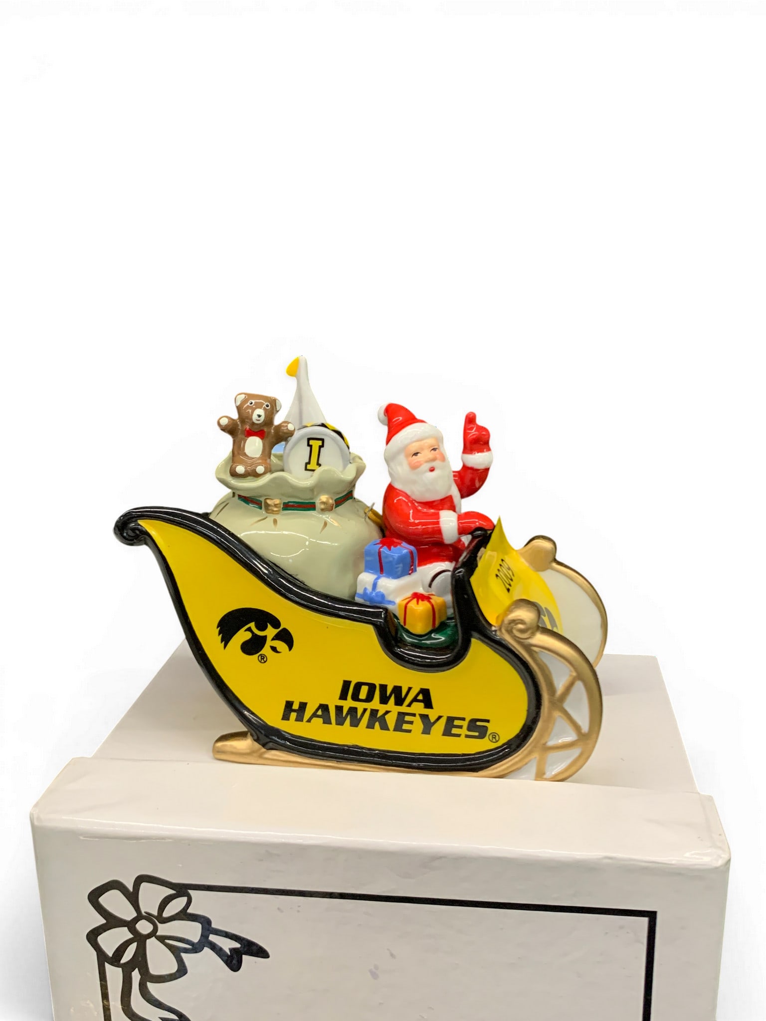 4 College Ornaments - 4