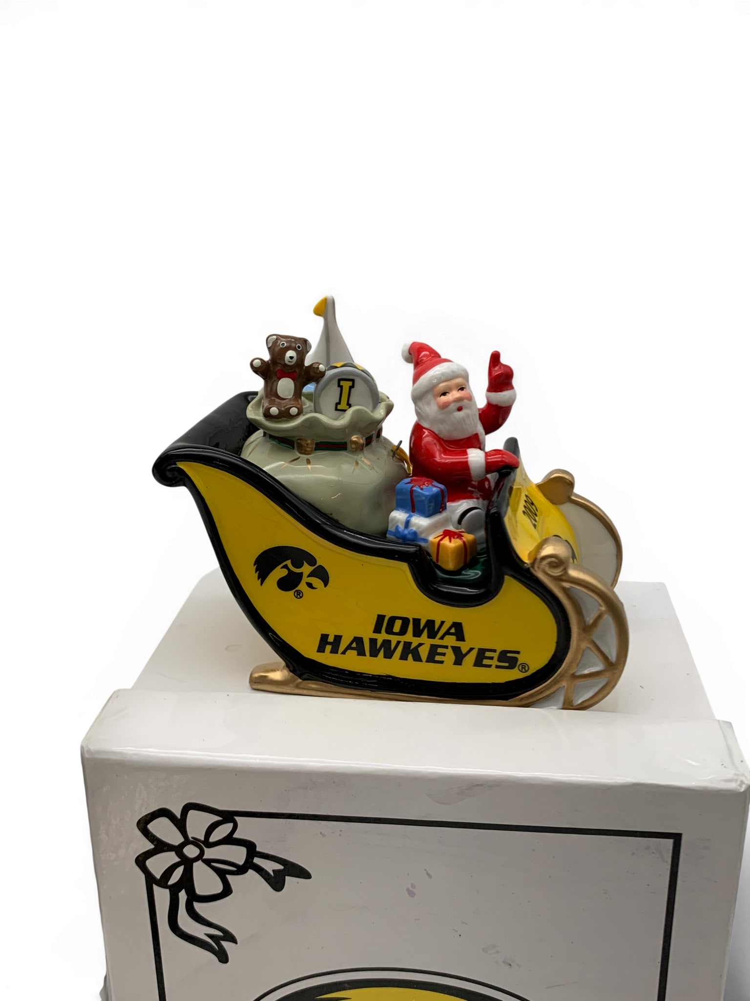 4 College Ornaments - 9