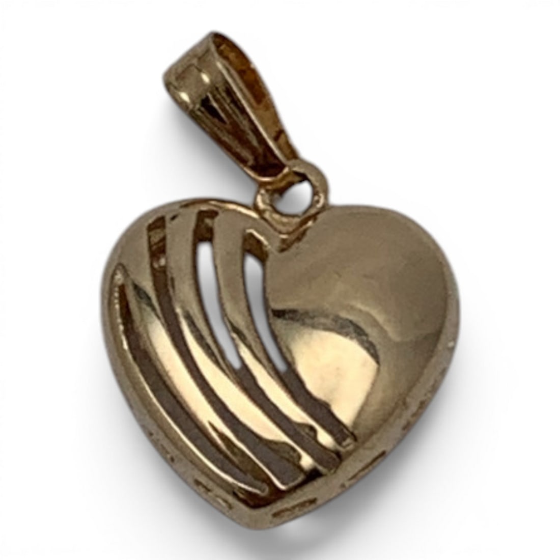 14k Yellow Gold Heart Pendant: 14k Yellow Gold Pendant With An Open Work Design & A Heart ShapeMarked: 14k - 5/8" Long - 0.7 Dwt