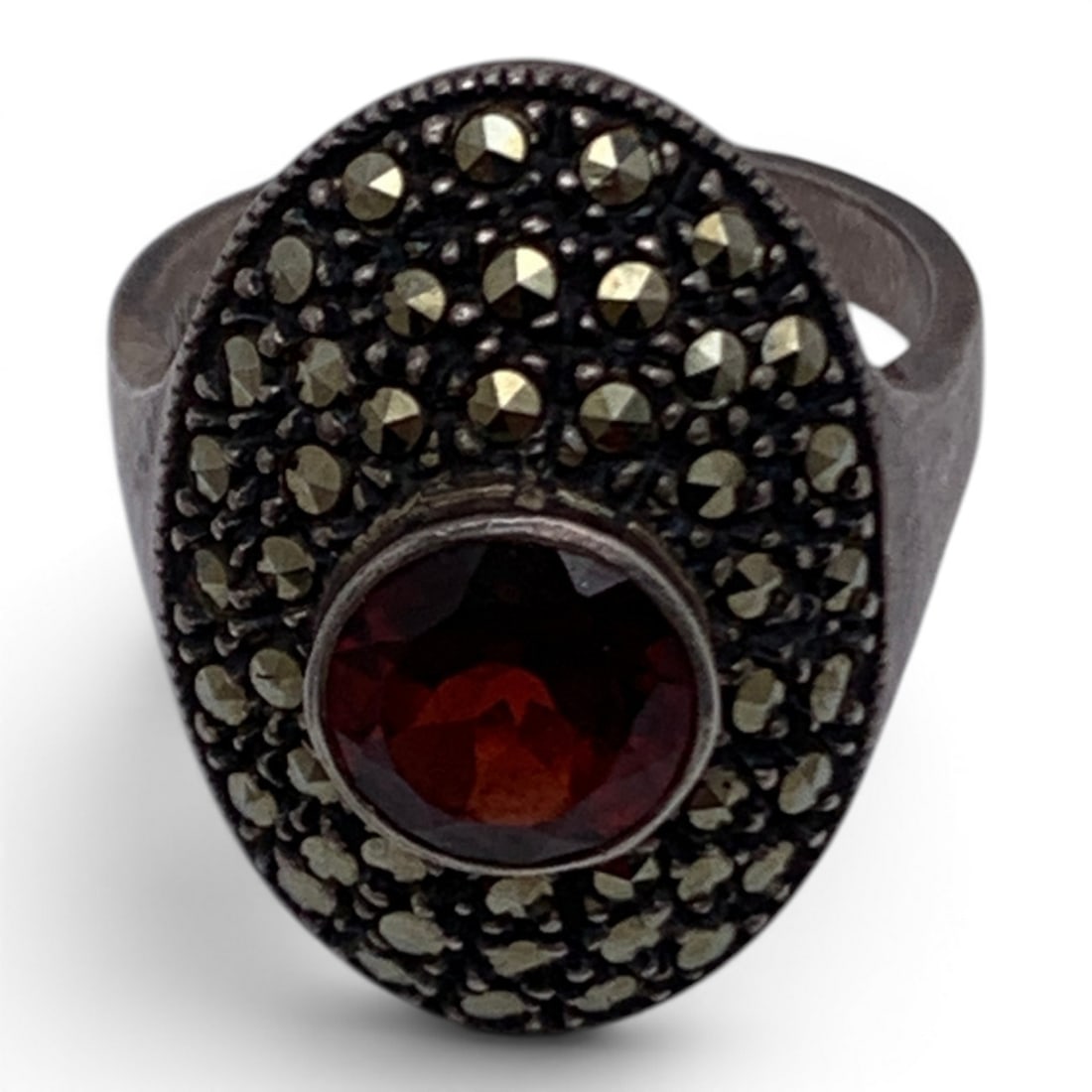Sterling Silver Marcasite & Red Garnet Ring - 6