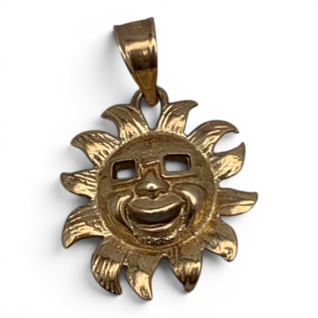 14k Yellow Gold Sun Pendant: 14k Yellow Gold Pendant With A Sun With A Smiling Face Design Marked: 14k - 7/8" Long - 1.3 Dwt