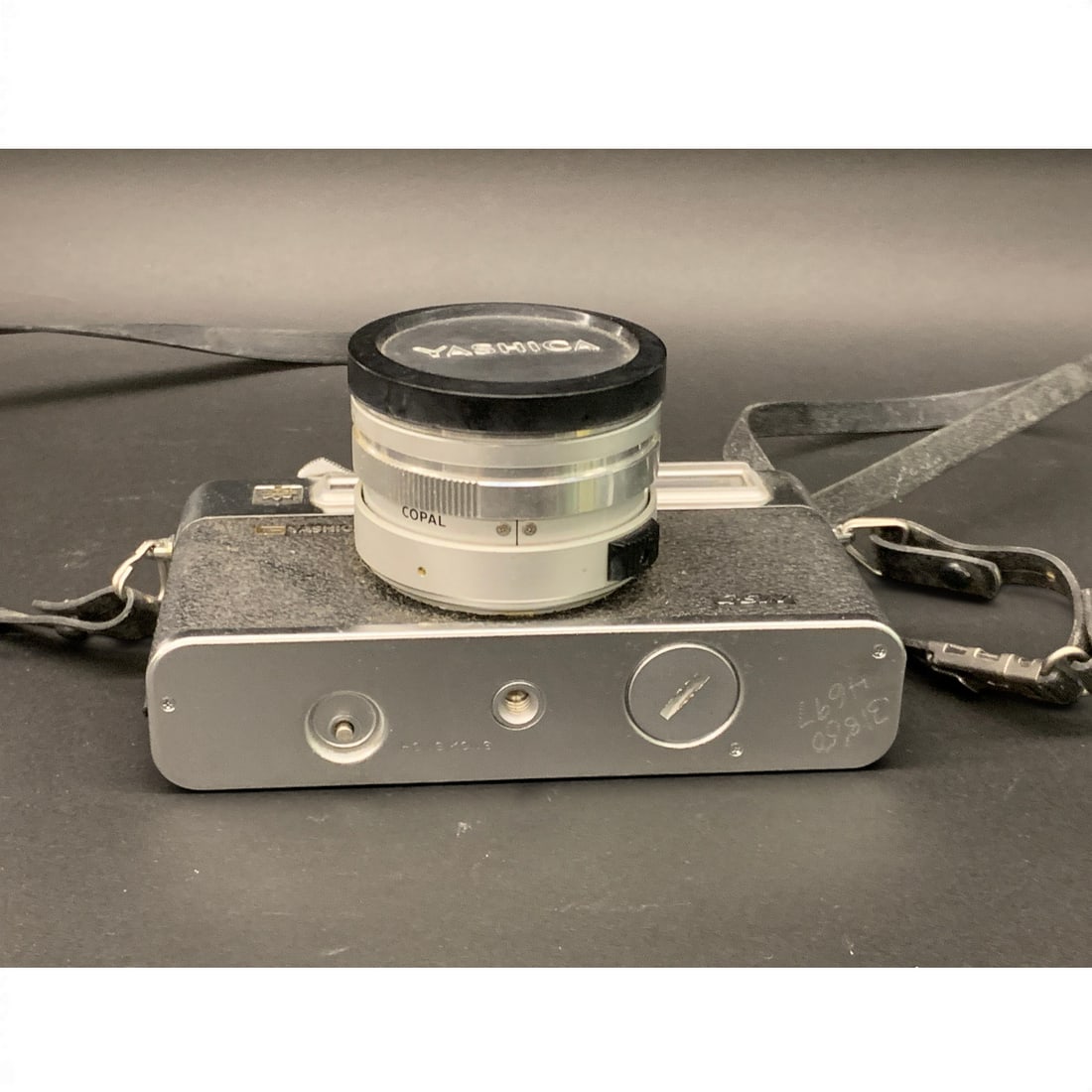 Vintage Yashica Electro 35 Gsn Camera - 5