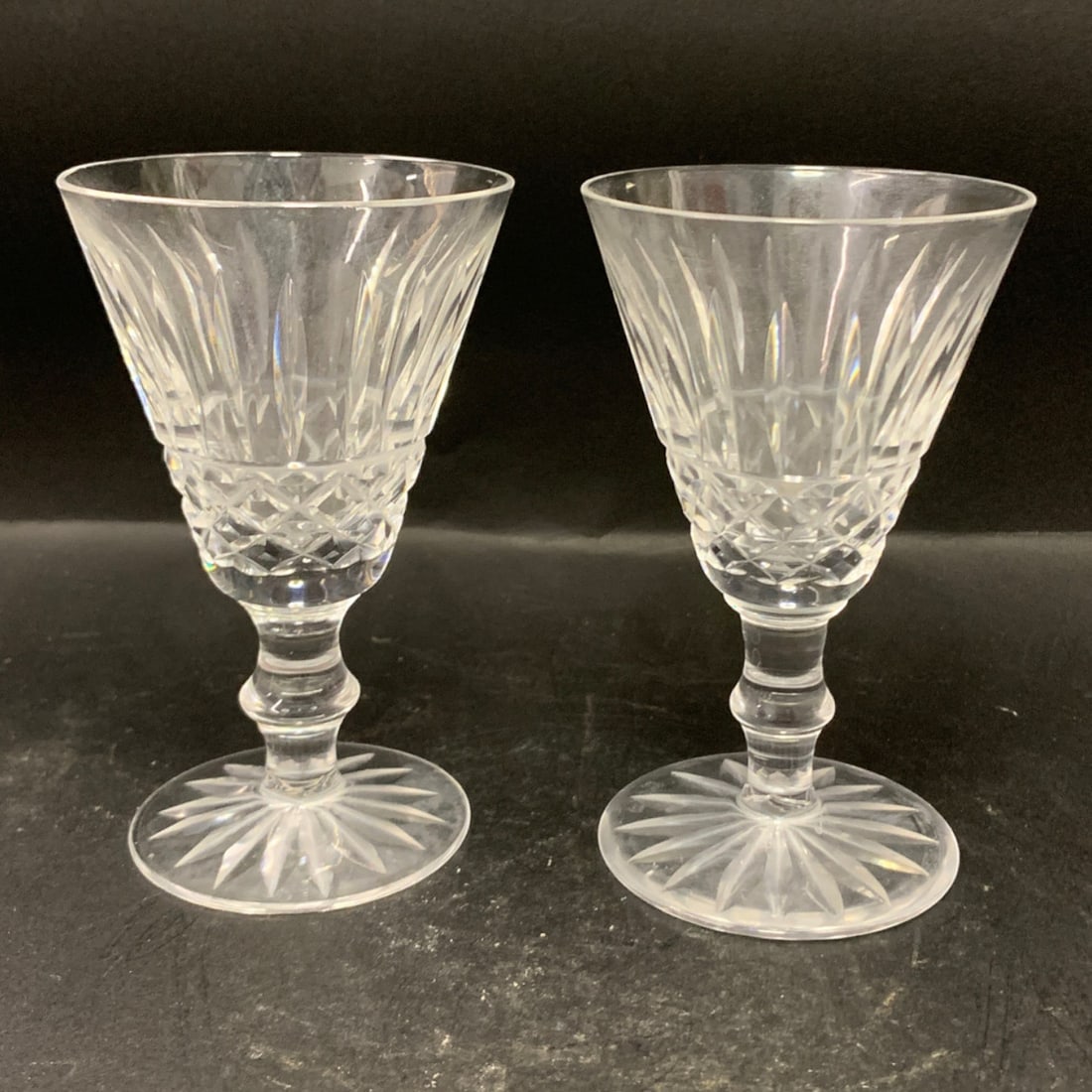 2 Etched Crystal Glasses - 2