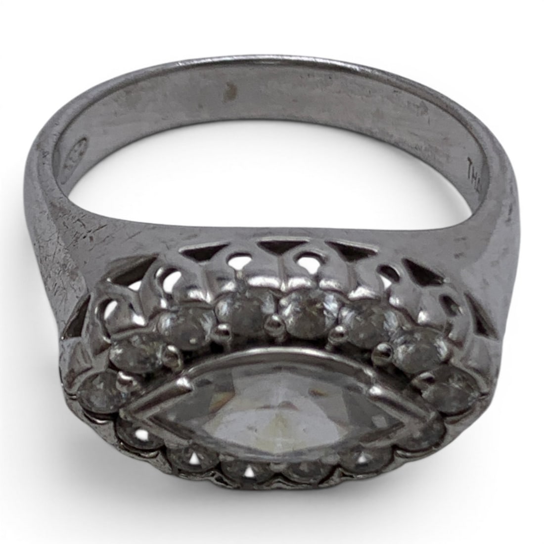Sterling Silver & Clear Stone Ring - 3