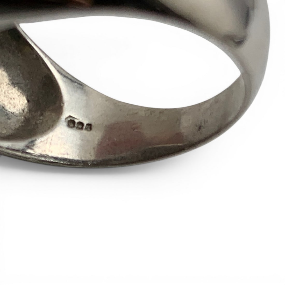 Sterling Silver & Green Stone Ring - 7