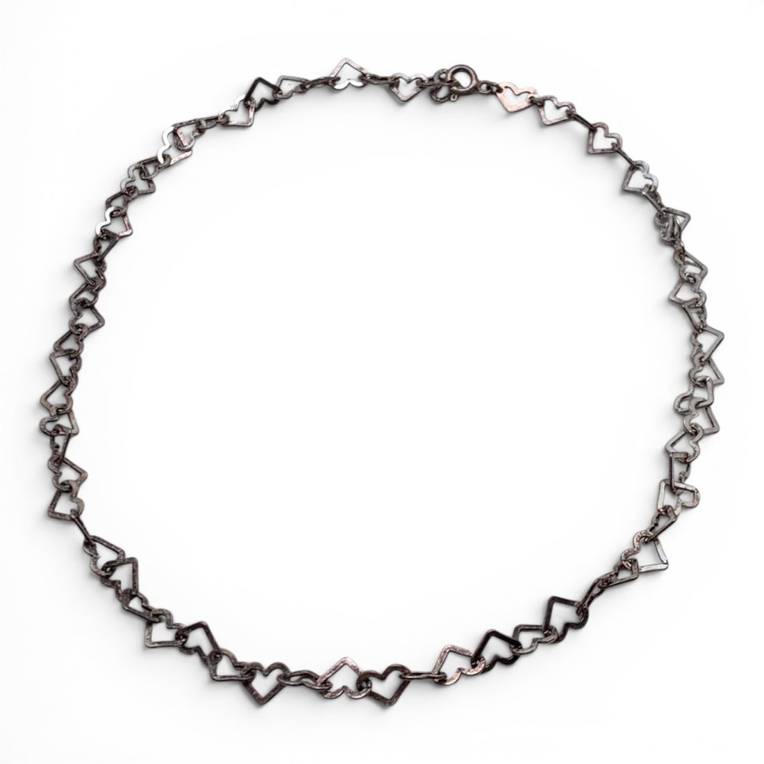 Sterling Silver Heart Necklace: Sterling Silver Necklace With A Heat Design Marked: 925 - 15 1/2" Long - 7.3 Grams