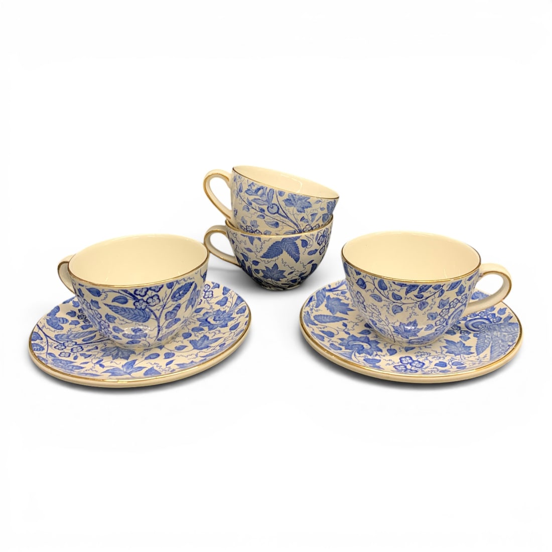 Vintage Waechtersbach Teacup & Saucer Set: Vintage Waechtersbach Teacup & Saucer Set Featuring A Blue Ivy Leaf Design & 4 Teacups & 2 SaucersMarked On Bottom: Made In West GermanyCups: 2 3/8" Tall - 5 3/4" Diameter