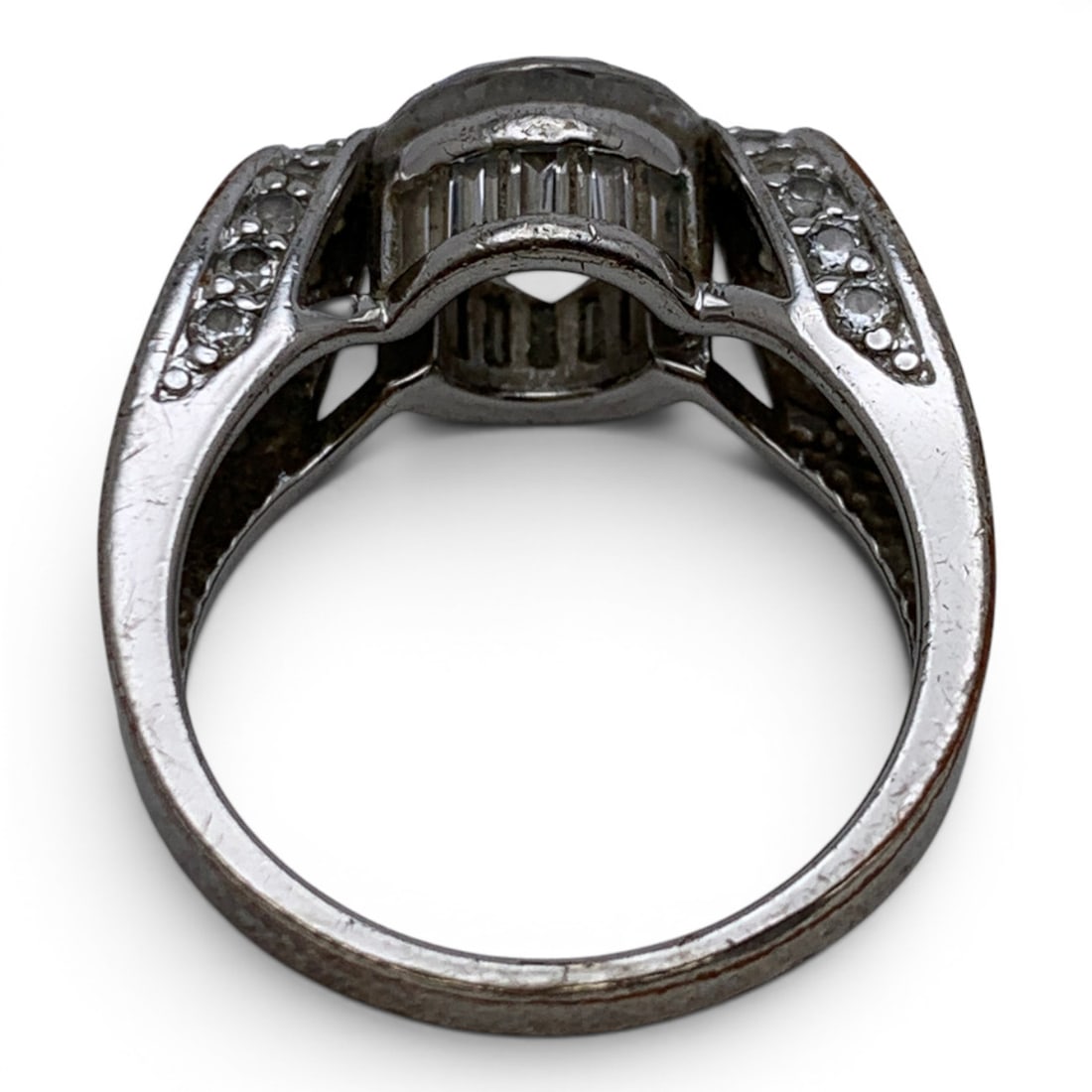 Sterling Silver & Clear Stone Ring - 4
