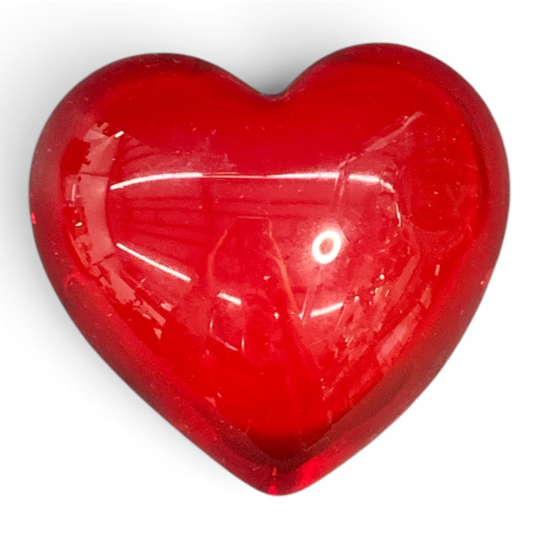 Red Glass Heart Paperweight (1 of 4)