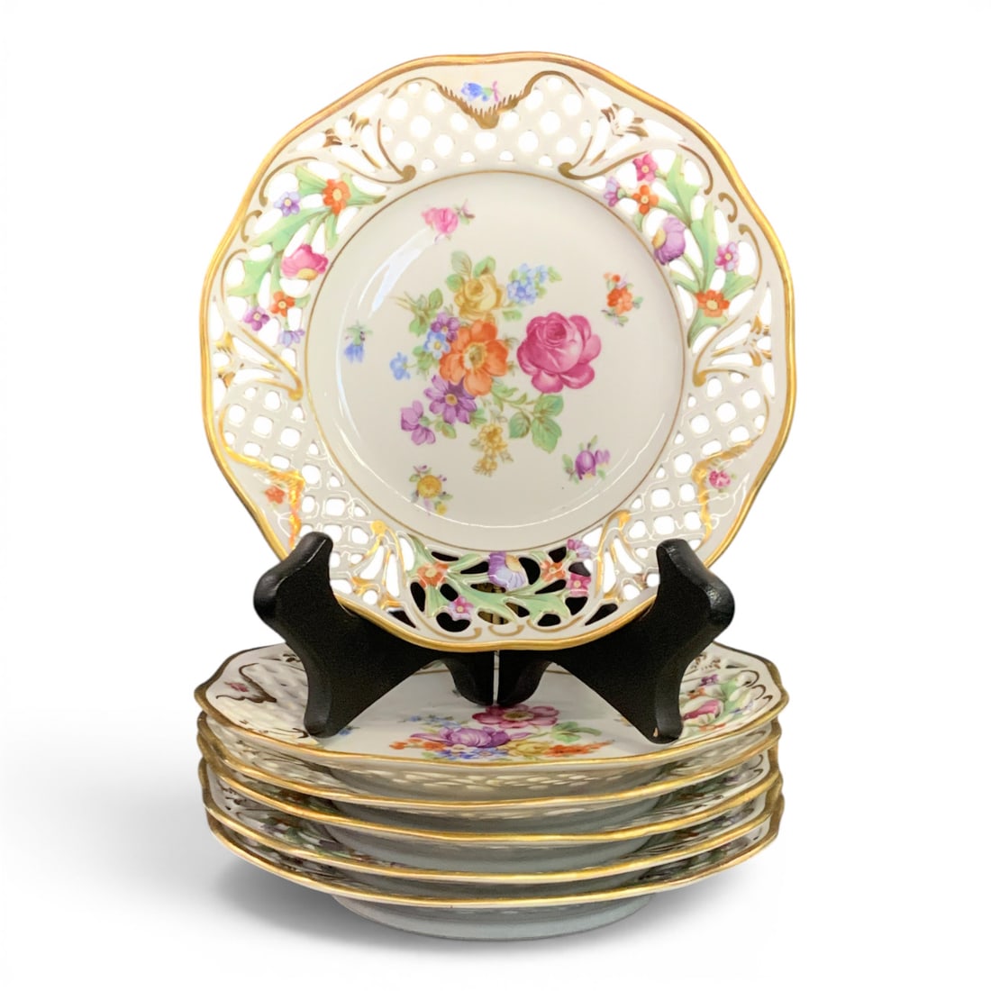 6 Schumann Bavaria Porcelain Plates: 6 Schumann Bavaria Pocelain Plates Featuring A Reticulated Lattice Rim And A Colorful Floral CenterMarked On Back: Bavaria, Schumann Arzberg6 3/8" Diameter2 Plates Have A Different Design