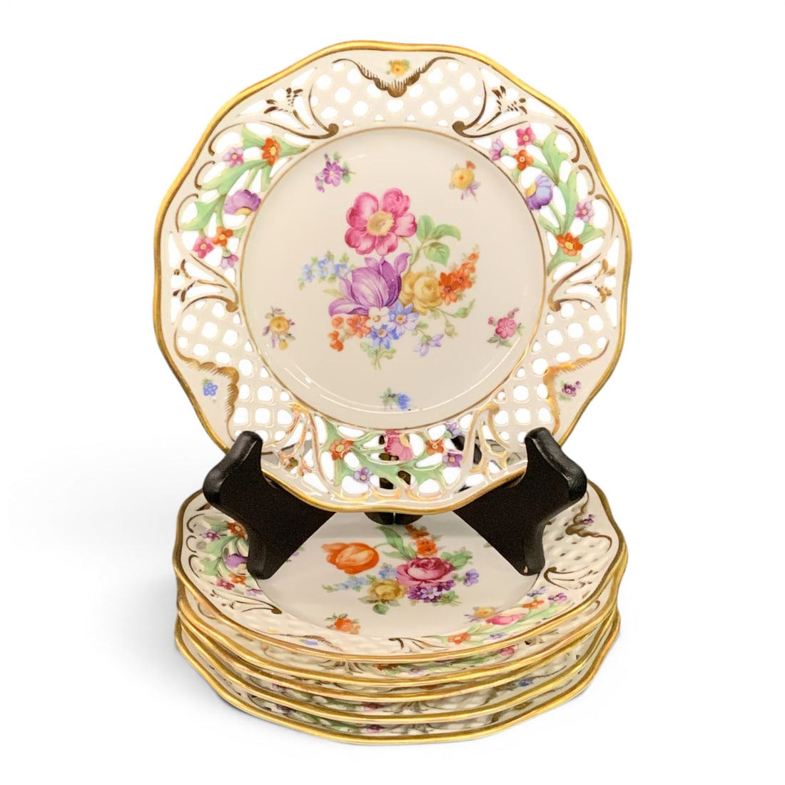 6 Schumann Bavaria Porcelain Plates: 6 Schumann Bavaria Porcelain Plates Featuring A Reticulated Lattice Rim And A Colorful Floral CenterMarked On Back: Bavaria, Schumann Arzberg6 3/8" Diameter2 Plates Have A Different Design