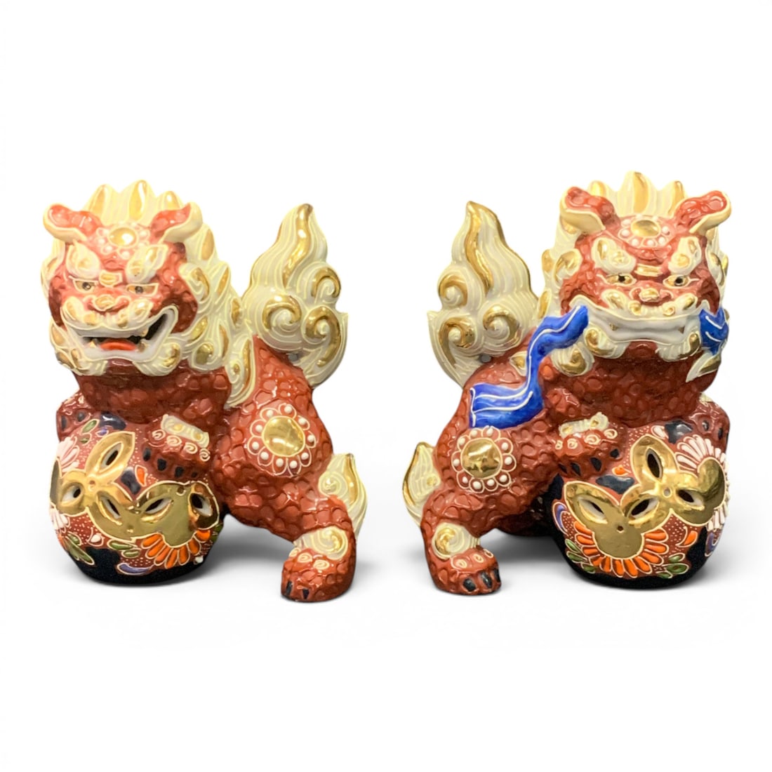 Pair Of Vintage Japanese Kutani Foo Dog Figurines (1 of 2)